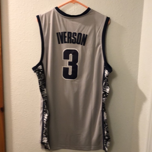 Allen Iverson Hoyas replica Basketball jersey number three - Picture 3 of 5